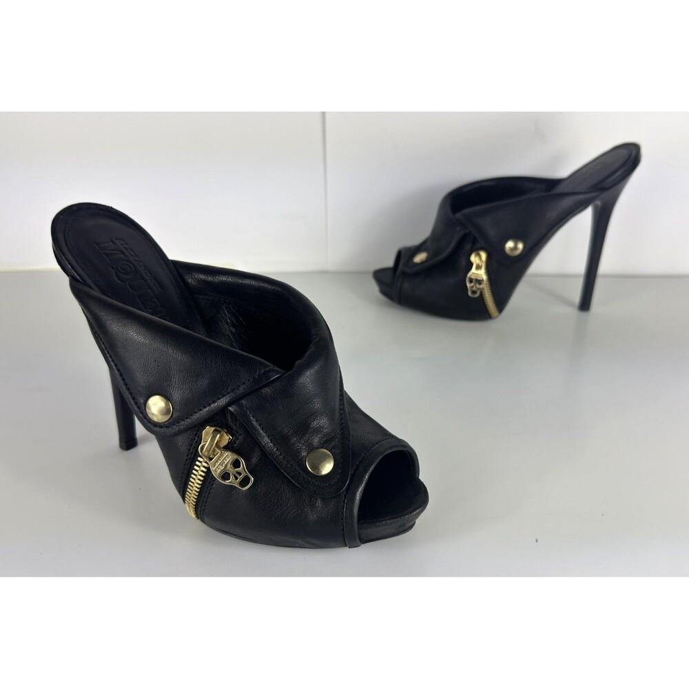 Alexander Mcqueen Skull Black Leather Zipper Fold Over Mule Heels EU 38 US 7.5